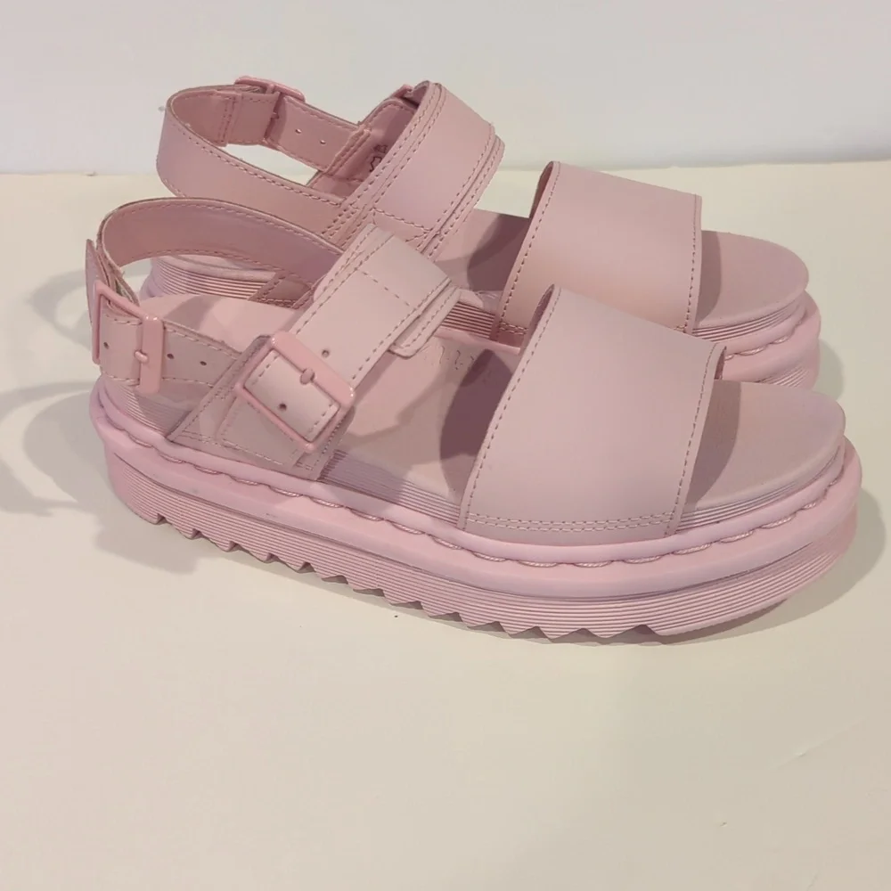 NWT Dr. Martens Sandals - Picture 6 of 7